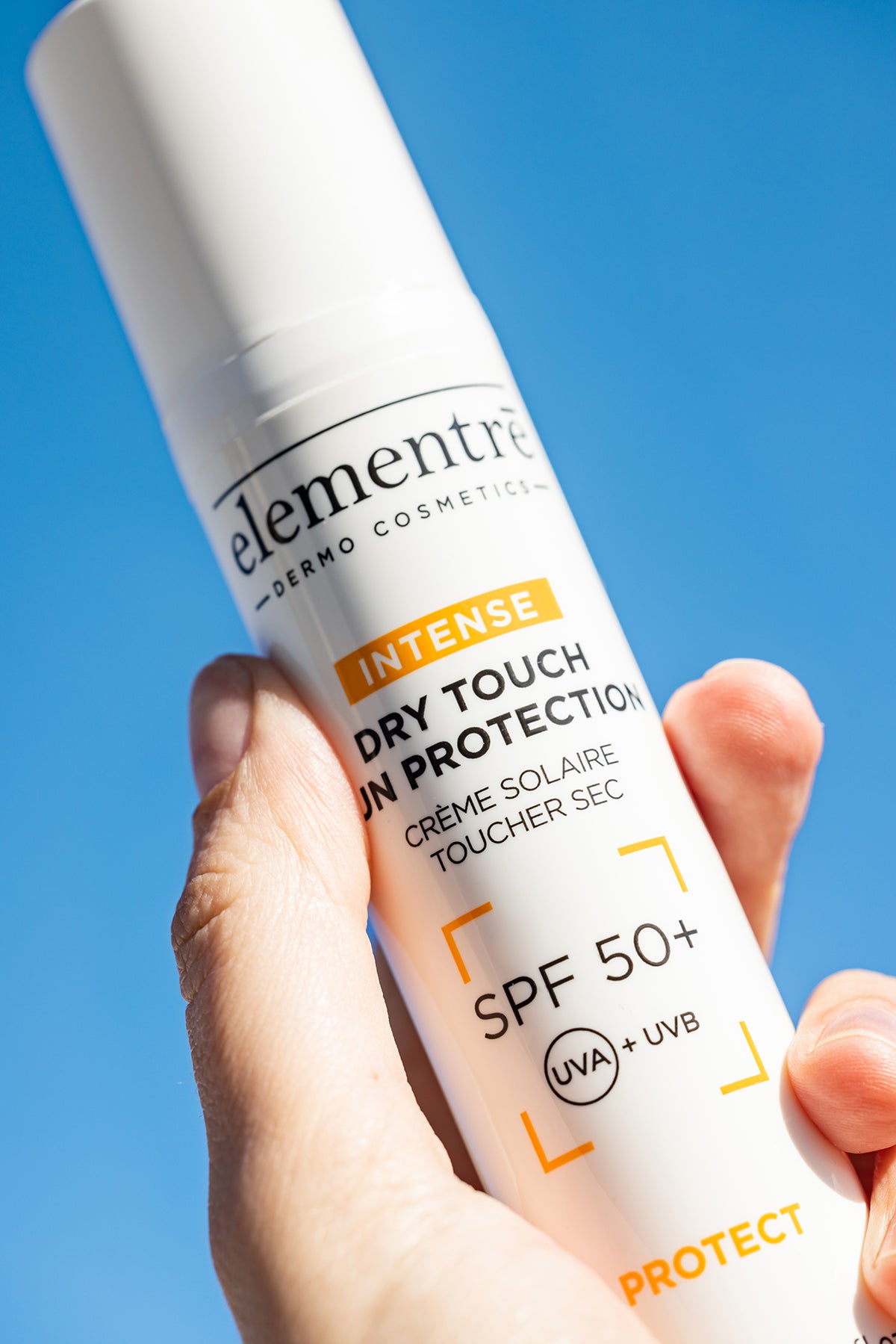SPF 50+ DRY TOUCH - INTENSE SUN PROTECTION
